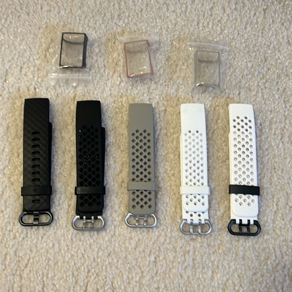 5 NEW FITBIT BANDS for charge 3 or 4 with protectors